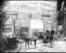 Interiör ifrån turist- och sportutställningens paviljong på 1897 års Allmänna konst- och industriutställning på Djurgården