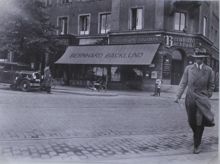 Kungsbroplan 2. Bernhard Bäcklunds Herrekipering, exteriör