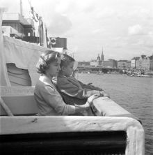 Strömmen. Turistfartyget M/S Stella Polaris besöker Stockholm. Fartyget används för kryssningar, och turen har de nordiska huvudstäderna som mål. Vy mot Gamla Stan