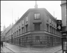 Gymnastiska Centralinstitutet, hörnet av Hamngatan 19 t.v. och Beridarbansgatan