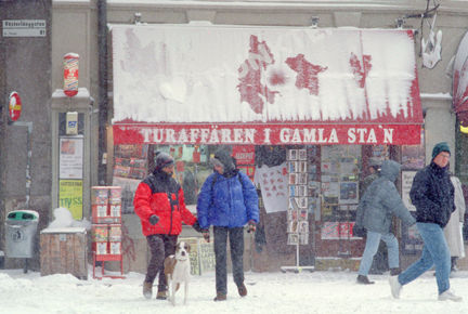 Spelbutik i snöstorm, Järntorget 83